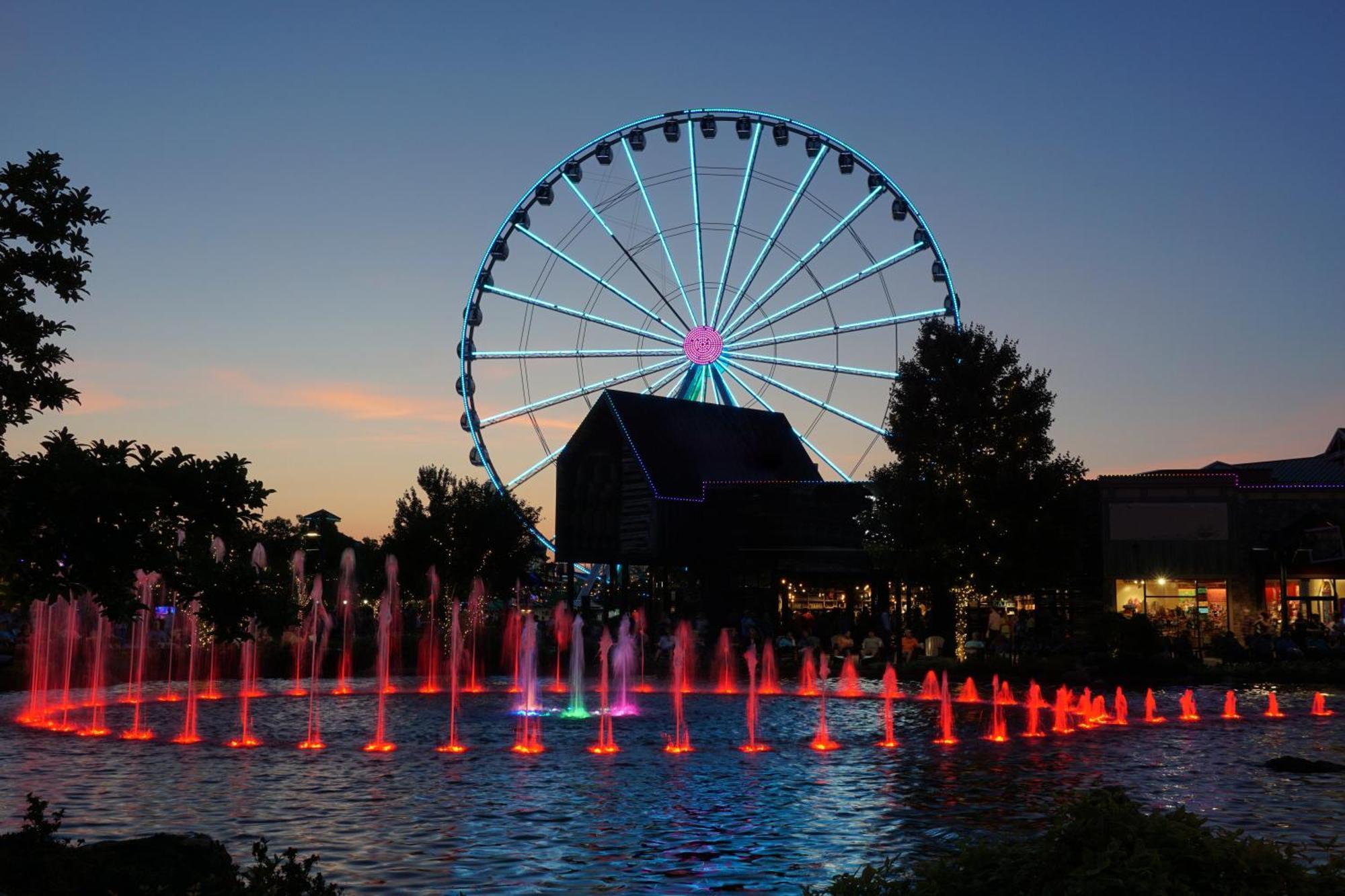 Four Bears Den, Hot Tub, 1089 Of Free Attraction Tickets For Each Paid Day, Dollywood And More Gatlinburg Exterior photo